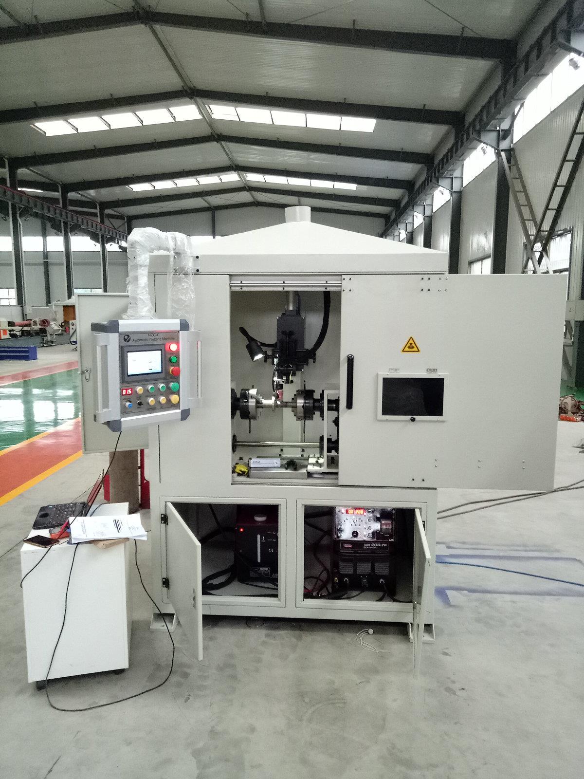 automatic welding machine (1)
