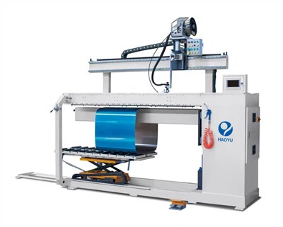 Надлъжен заварчик на шев